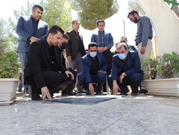 مزار مطهر شهید رسانه در کهگیلویه‌وبویراحمد عطرافشانی شد+تصاویر