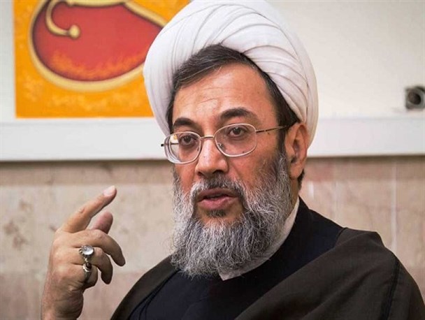 آثار فردی و اجتماعی عزاداری محرم در جامعه اسلامی