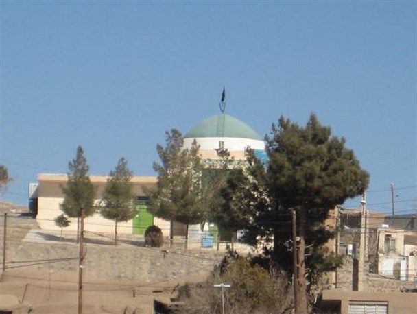 امامزاده سلطان سید احمد یکی از مکان ‌های زیارتی و گردشگری  شهرستان میامی
