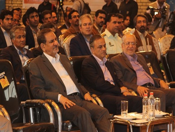 من یک کارگر از معادن سنگ آهن  سیرجان بودم