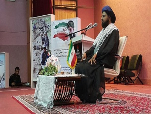 جمهوری اسلامی ایران محاسبات جبهه استکبار را بر هم زده است/11 سپتامبرآمریکا را برای مقابله با پیشرفت اسلام بوجود آوردند/باید با ابزار رسانه ای و ماهواره ای و شبکه های اجتماعی پیام انقلاب اسلامی را به تمام دنیا برسانیم