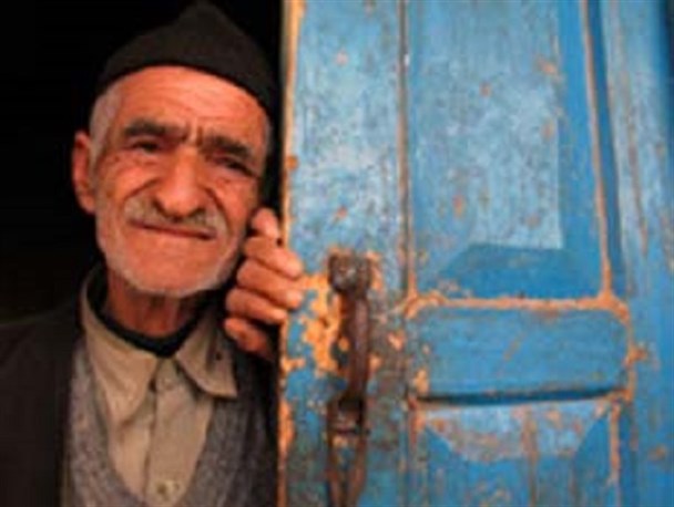 برنامه پنجم اهمیت زیادی به بحث سالمندان نداده است/ باورهای غلط در مورد سالمندان چالش مهم این قشر است