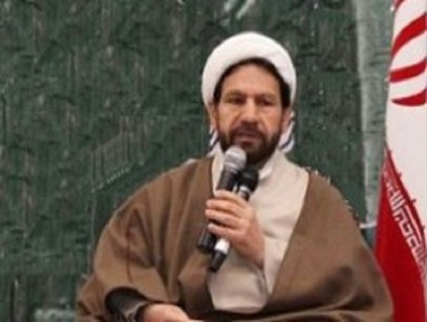 رخنه تفکر التقاطی در لایه های حکومتی، خطر جدی برای انقلاب است