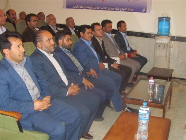 رحیمی، رییس بنیاد مسکن گرمی شد