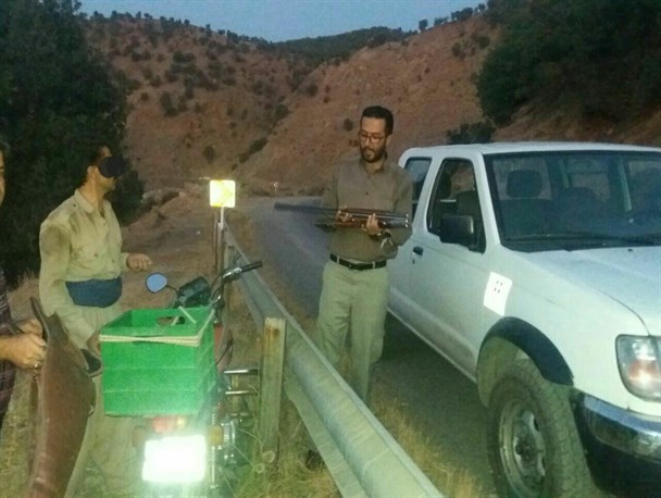 دستگیری یک شکارچی متخلف در سردشت