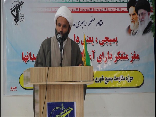 اگر امثال سلیمانی ها نبودند اکنون عراق و سوریه از دست رفته بود