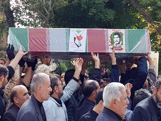 مراسم تشییع پیکر مطهر شهید "زیداله قهرمانی" در اردبیل +تصاویر