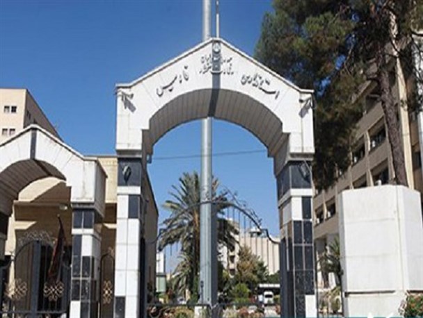 تلاش نمایندگان فارس برای پیشنهاد گزینه شایسته استانداری/ جوان گرایی در انتخاب مدیران مدنظر قرار گیرد