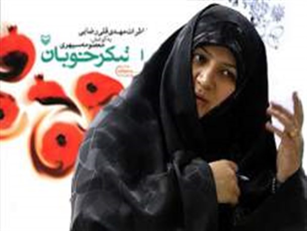 حس می کردم شریک خنده ها و گریه هایشانم