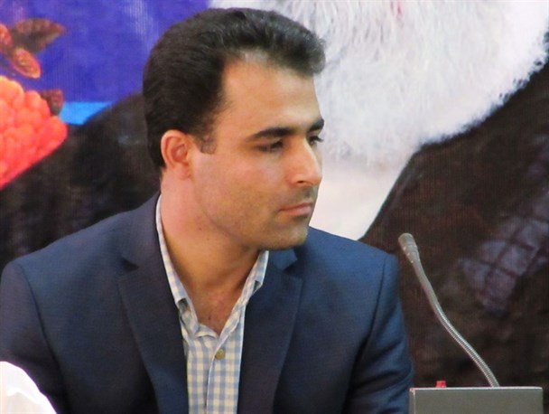 نوکری سیدالشهدا(ع) به مداح شخصیت می دهد/ مداح شدن آسان، اما مداح ماندن سخت است