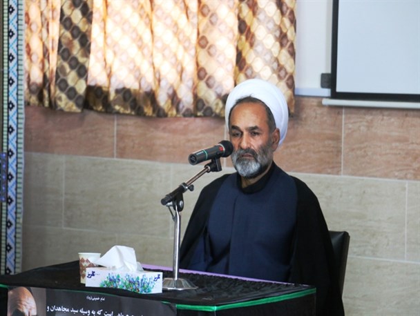 حسین فهمیده با درس از عاشورا ماندگار و جاودانه کرد
