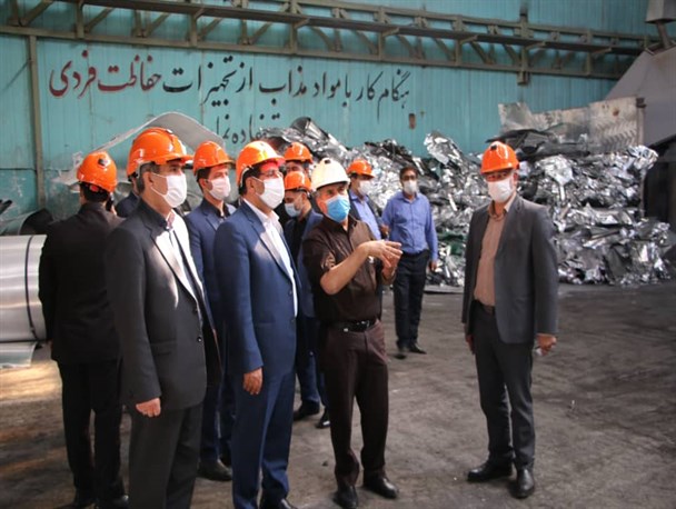 راهزنان اقتصادی اجازه جولان در عرصه صنعت و معدن استان را ندارند/ لزوم حمایت از سربازان جبهه اقتصاد در شرایط جنگ اقتصادی