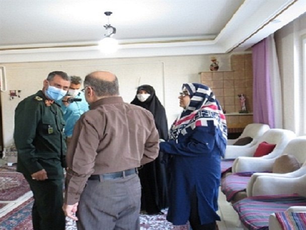 جانبازان شهیدان زنده این انقلاب هستند