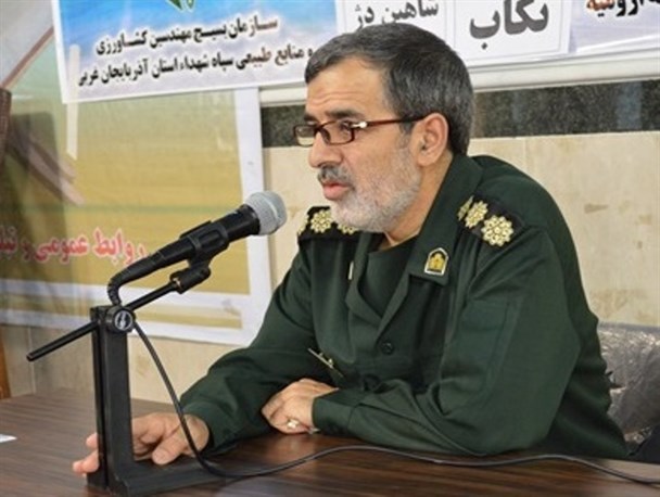 مردم پاسخ محکمی به بزک کنندگان استکبار دادند/ شعار "مرگ بر آمریکا" کمرنگ شدنی نیست