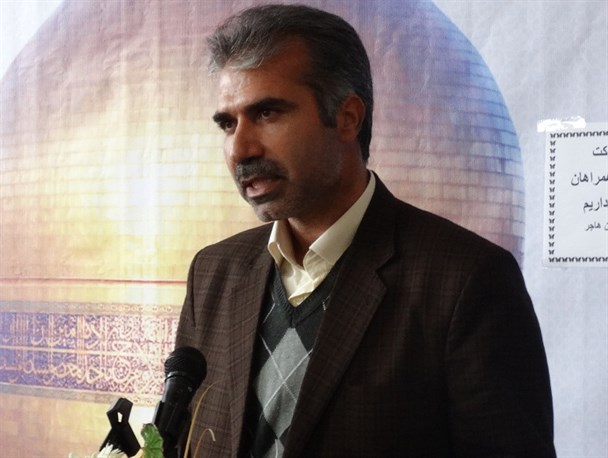 بازنگری در سند توسعه شهرستان مه ولات بدور از آرمانگرایی و براساس ظرفیت ها و محدودیت های موجود صورت گیرد