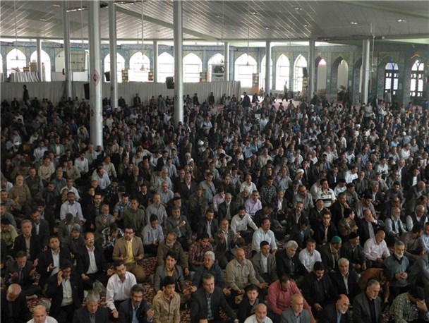 دست آمریکا به خون ایرانیان آغشته است/ با لبخند صوری دشمن دستپاچه نشویم/راهپیمایی 13 آبان پاسخ دندان شکنی به دشمن بود