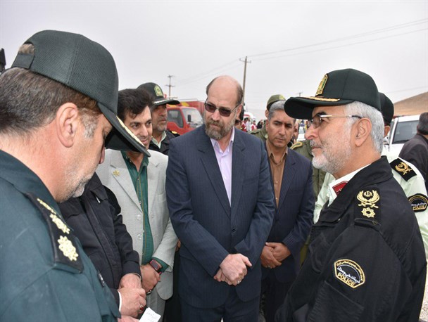 بازدید جانشین فرماندهی ناجا ازمسیر تردد زائرین در حوزه شهرستان اسلام آبادغرب + تصاویر