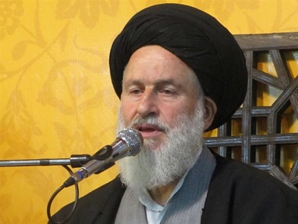وظیفه منتظران در زمان غیبت اطاعت از نائب امام است