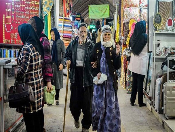 درخواست بازاریان سنندجی از ورود سپاه برای تنظیم قیمت ها در بازار