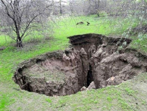 فرونشست زمین؛ زلزله خاموش/ واکنش سخت زمین را جدی بگیریم