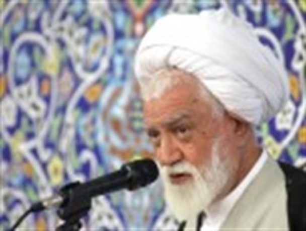 دین و تخصص دو رکن اصلی جامعه مدیریتی /خودباوری زیربنای حرکت های عظیم است