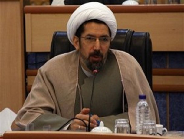 چنبره زدن نگاه‌های پر طمع غربی‌ها روی ایران اسلامی/ جوانان را باید با جایگاه استراتژیک کشورمان در جهان آشنا کنیم
