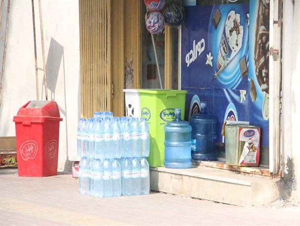 فروش آب معدنی با چاشنی سرطان در بندرعباس+عکس