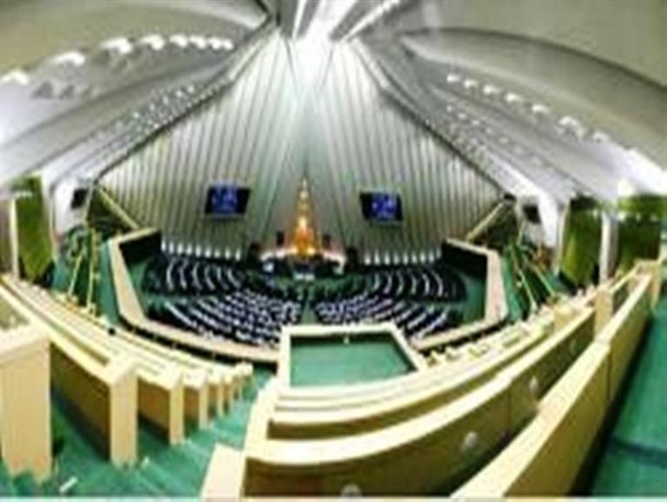جلوس بر کرسی مجلس با طعم ریا!