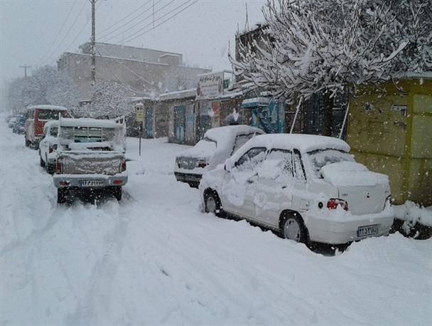 گزارش تصویری از بارش برف کوهرنگ
