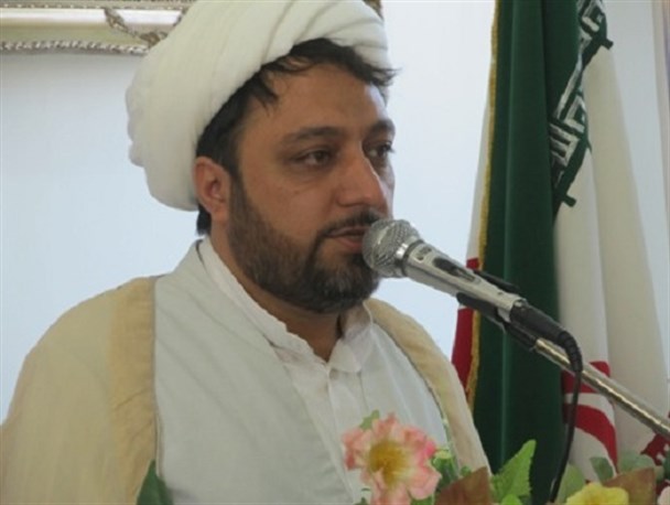 ۹۰۰ قرآن آموز بادرودی در طرح تربیت حافظان قرآن شرکت کردند