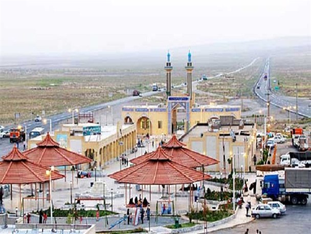 بهره‌مندی یک میلیون زائر از خدمات مجتمع‌های میان راهی امام رضا(ع)