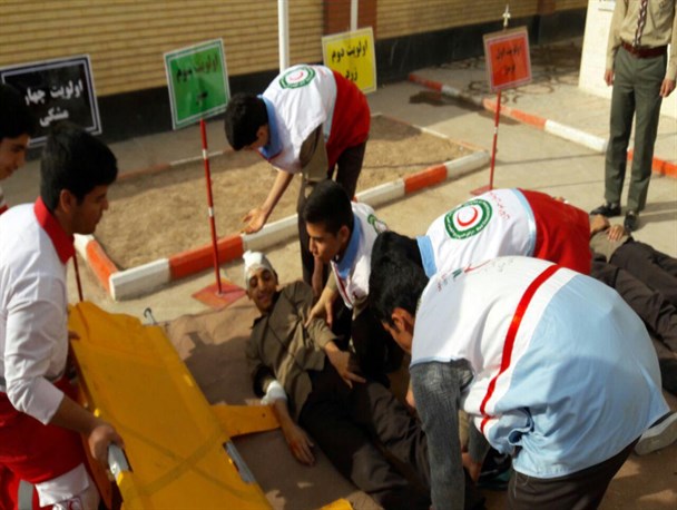 مانور زلزله در  مدارس گرمسار برگزار شد