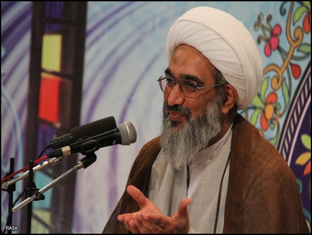 آیت الله صفایی بوشهری کتابخانه خود را وقف کرد