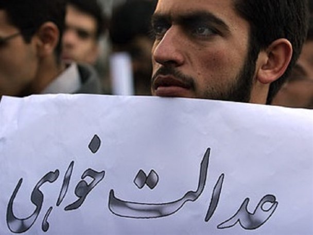 برخی تشکل های دانشجویی وکیل جریانات سیاسی شده اند/ کارنامه استکبارستیزی جنبش دانشجویی کشور مردود است/ دانشجویان محافظه کاری را کنار بگذارند/ مطالبات دانشجویی تبدیل به تیری در تاریکی شده اند