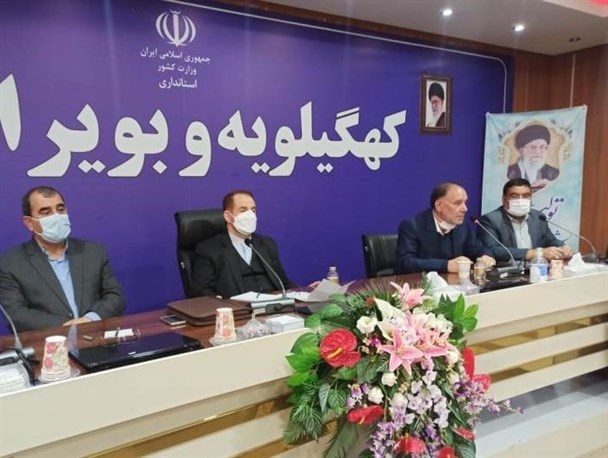 نماینده قشقایی ها:از توجه به منافع باند و گروه و حزب ها پرهیز شود/گریز استاندار کهگیلویه وبویراحمد به ماجرای انتخاب شهردار دوگنبدان+تصاویر