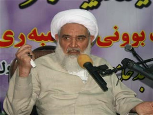 رسول خدا(ص) همه ما را دعوت به یک نقطه توحید کرده است