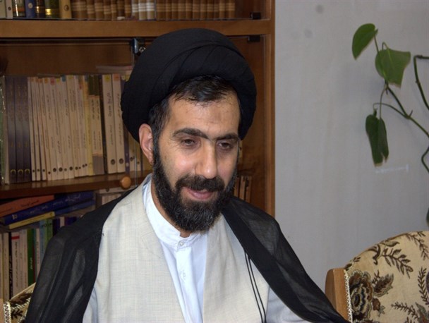 شیعه و سنی باید به مقدسات یکدیگر احترام بگذارند/ بهترین معروف وحدت و بدترین منکر تفرقه است