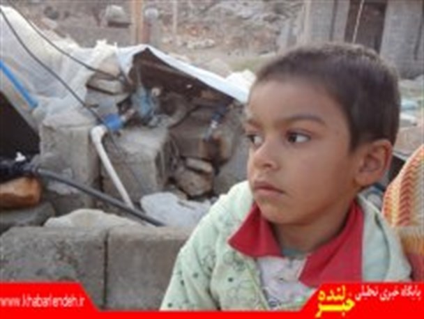 شهروندانی که برای مصرف آب باید هم پول آب را بدهند هم پول برق+عکس