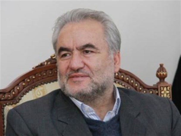 کسانی که برای تطهیر سران فتنه تلاش می کنند یا درک درستی از موضوع ندارند یا خیانتکار هستند/حکم بعضی مشخص است و مطرح کنندگان رفع حصر هم این را خوب می دانند