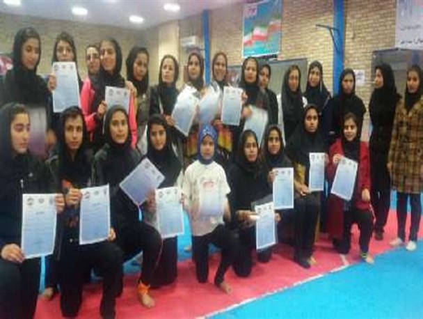 تیم ووشو بانوان گناوه بر سکوی قهرمانی استان بوشهر