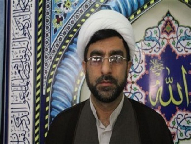 همایش «تبیین جایگاه معلمان در ترویج فرهنگ قرآنی» در محلات برگزار شد