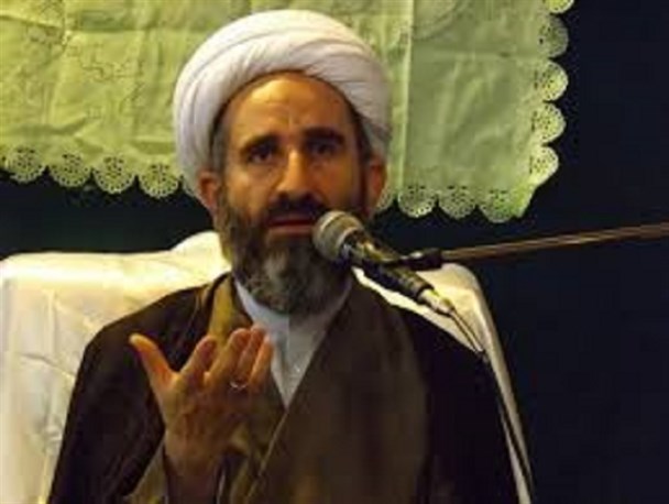سکوت مسئولان و اعضای شورا درمورد منکرات رخ داده در روز رشت مایه تاسف است