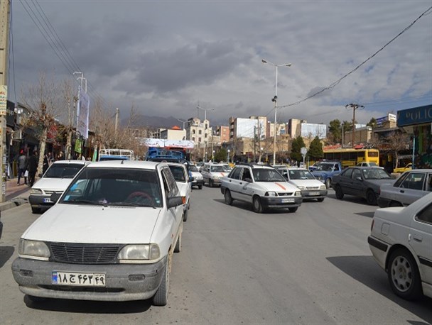 خواب زمستانی مسئولان و عدم خط کشی خیابان ها در یاسوج/ یاسوج فاقد خط کشی ویژه آموزش