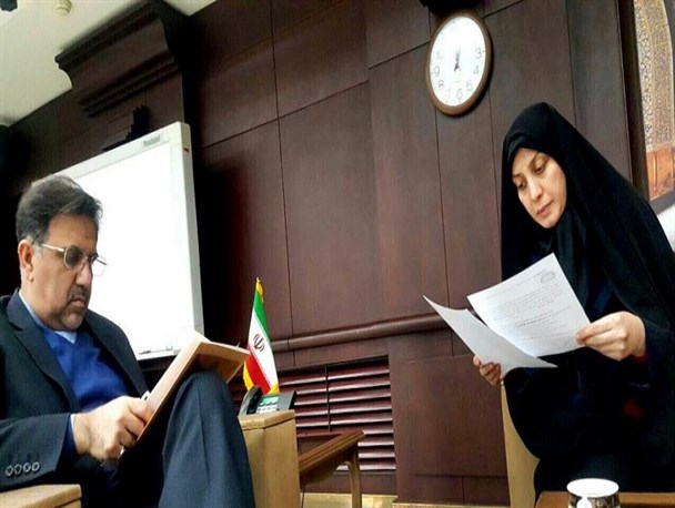 وزیران در معرض استیضاح ، پس گرفتن امضاء را از آخوندی یاد بگیرند