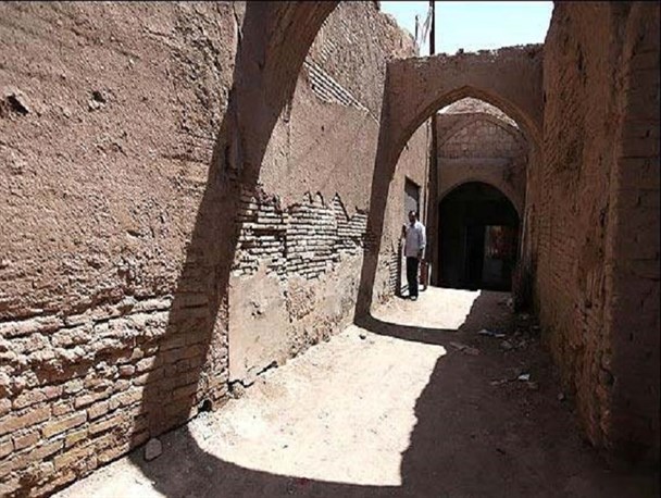 خانه‌های تاریخی قزوین به‌قیمت واقعی خریداری شود/ با ادامه تملکات محله دباغان، خانواده‌های بیشتری آواره می‌شوند