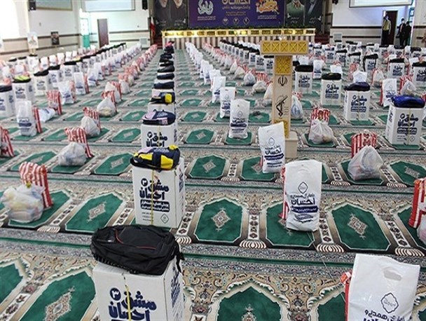 ۶۰۰سری جهیزیه و ۳۰هزار بسته معیشتی در استان هرمزگان توزیع شد