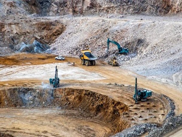 ورود ایمیدرو به پروژه‌های اقتصادی خراسان جنوبی/ اتمام پروژه‌های نیمه تمام قوت می‌گیرند