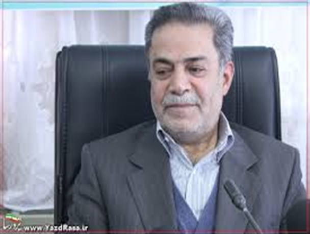 محور وحدت در کشور ما رهبری است