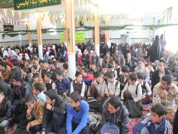 جشن انقلاب در مساجد خمین برگزار شد + عکس