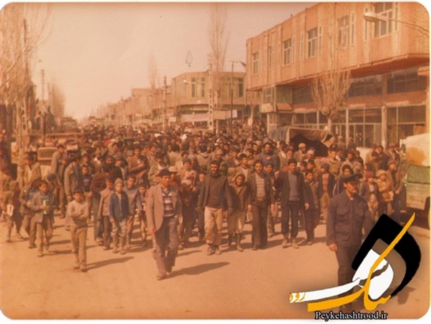تصاویری قدیمی از شهرستان هشترود در دوران انقلاب